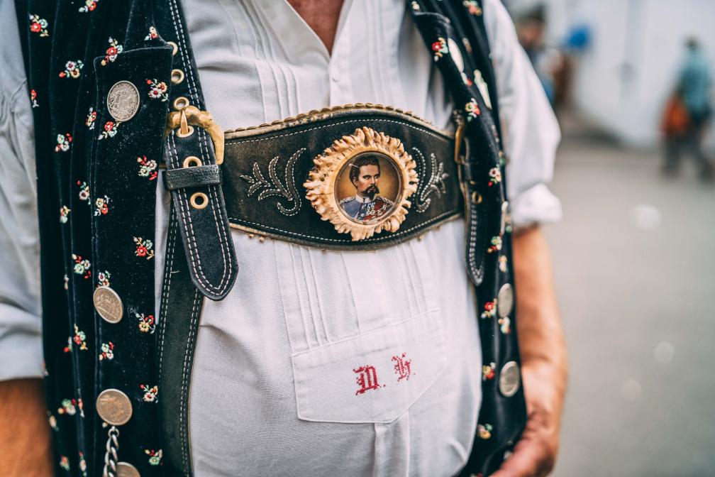 Orginiale alte Tracht