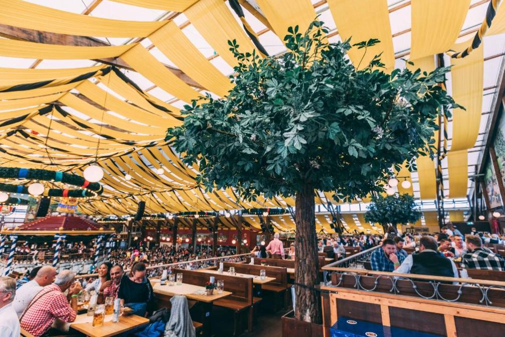 Dekorationen im Paulaner