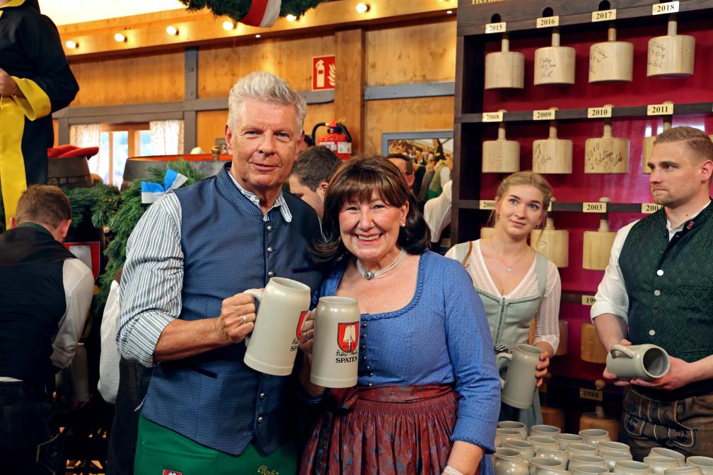 Ehepaar Reiter nach dem Anstich