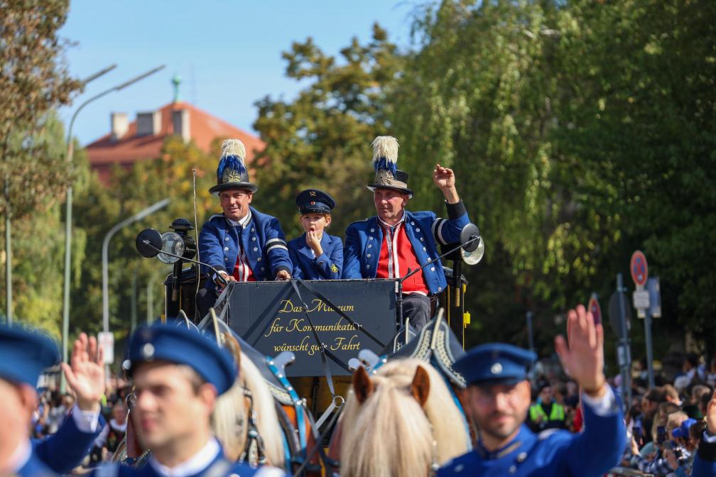 Eindrücke vom Trachten- und Schützenzug 2024