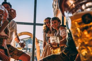 wiesn_reservierung_sebastianlehner_ode.jpg