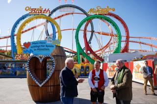 Passend zum Olympiaentscheid gibt es dieses Jahr am Olympia-Looping einen Fotopoint.