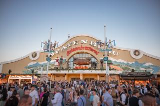Die Ochsenbraterei auf dem Oktoberfest