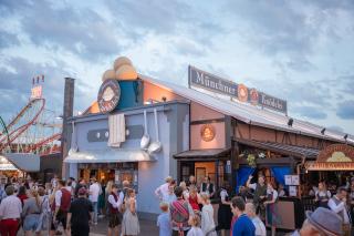 Die Münchner Knödelei auf dem Oktoberfest