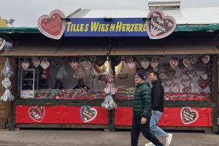 Herzerlbude Tille Frontalansicht Herzerlbude Tille