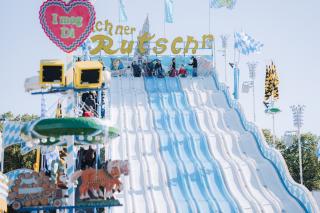 Die Münchner Rutschn auf dem Oktoberfest