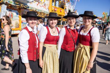 October Fest Informatii Oktoberfest: Service and important information for visitors ...