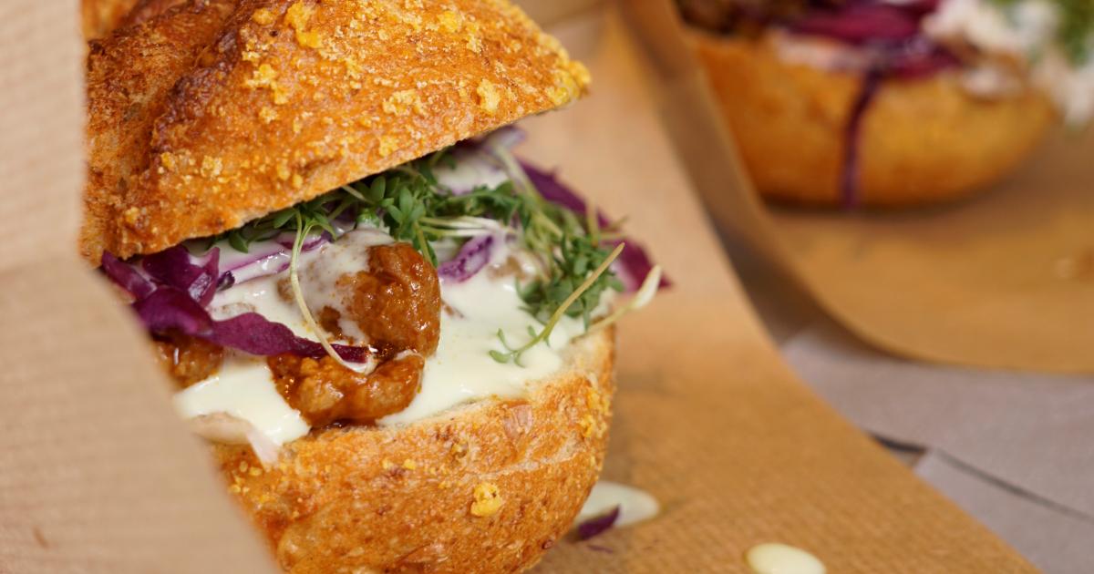 Münchner Bauern Stadl Schmackhafte und Schmankerl auf die Hand